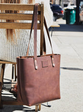 Load image into Gallery viewer, Amber Tote