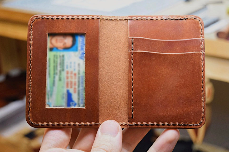 ID Vertical Bifold – MorrisonMade Leather