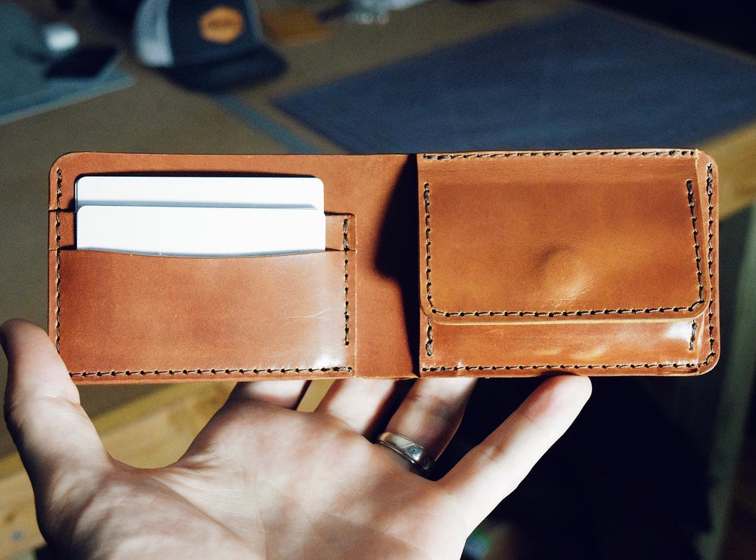Traditional Bifold w/ Coin Pocket